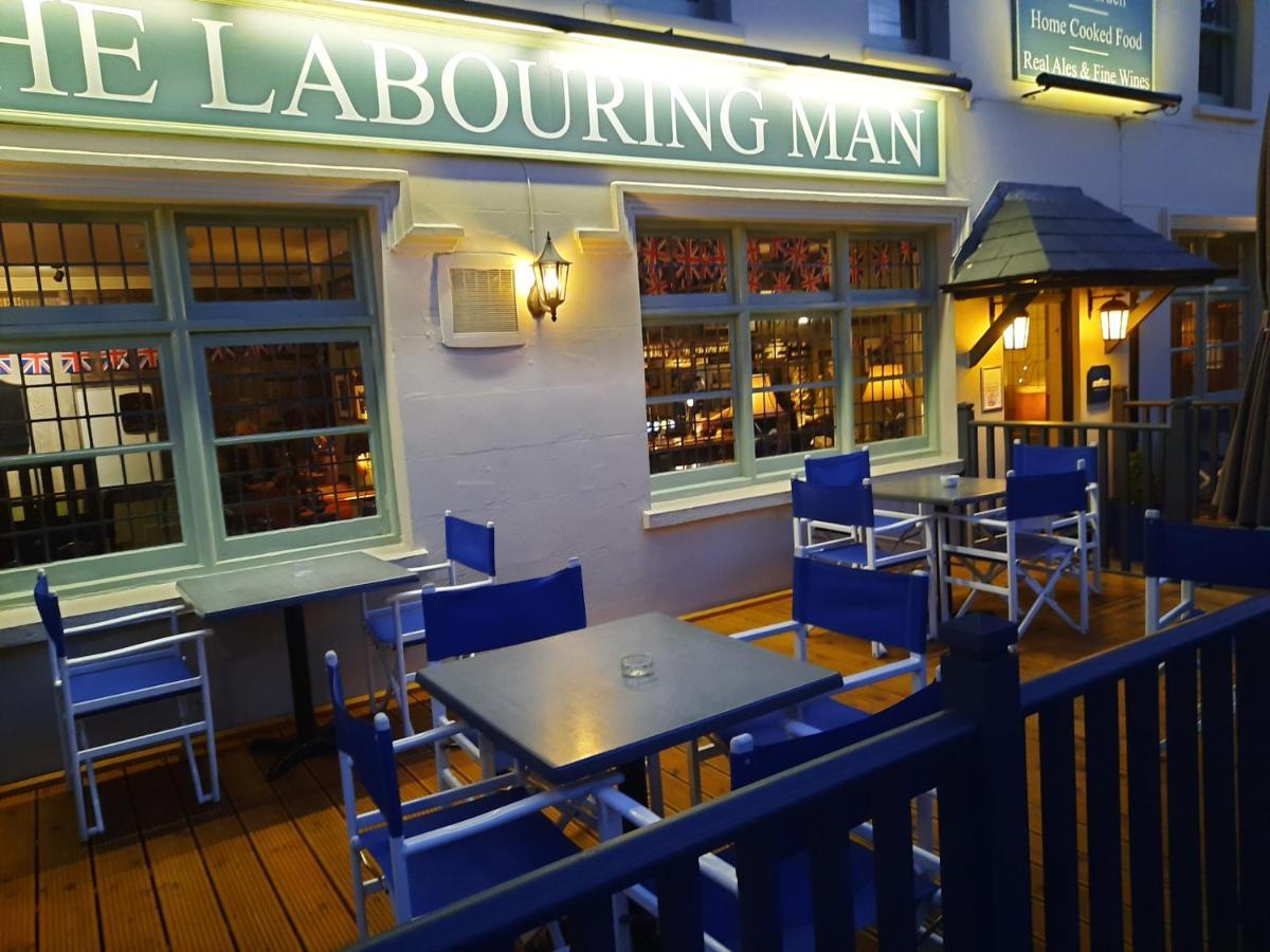 Hotel The Labouring Man Coldwaltham Exterior foto